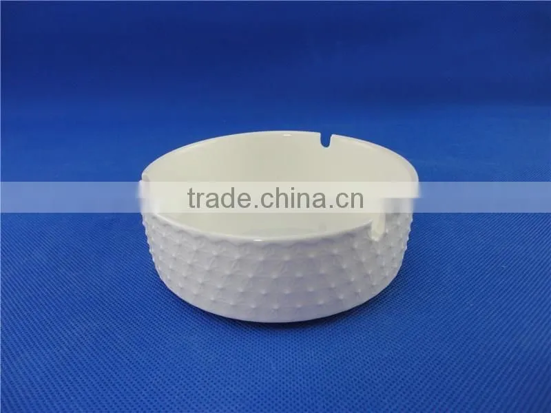 ceramic round ashtry