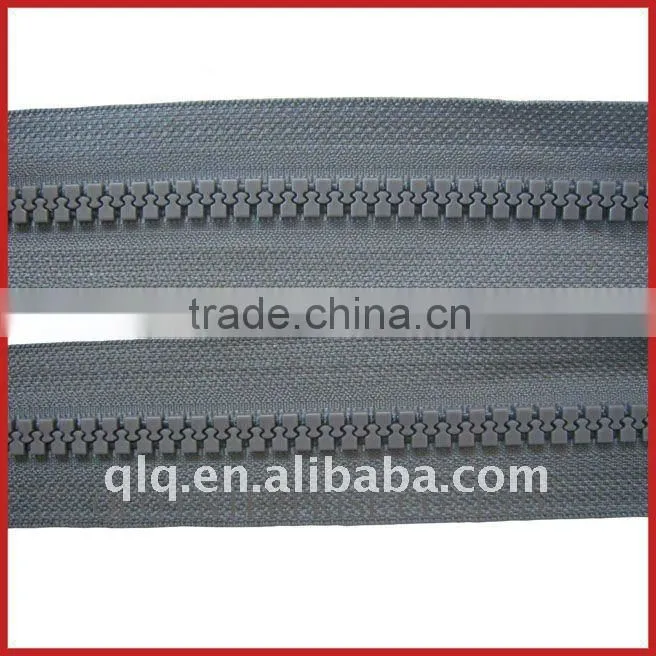 High Quality Black Plastic Long Chain Zipper