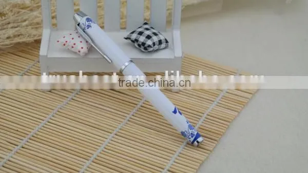 blue and white porcelain pen