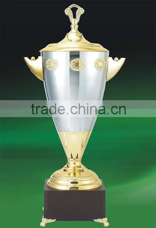 T829 YIWU EV Sport Metal Trophy Cup Wooden base High quality Wholesale