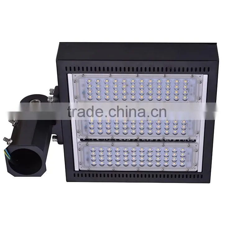 2016 New style products 120W 135lm/w professional durable LED Street Lights Outdoor Parking Lot Lighting with Meanwell driver