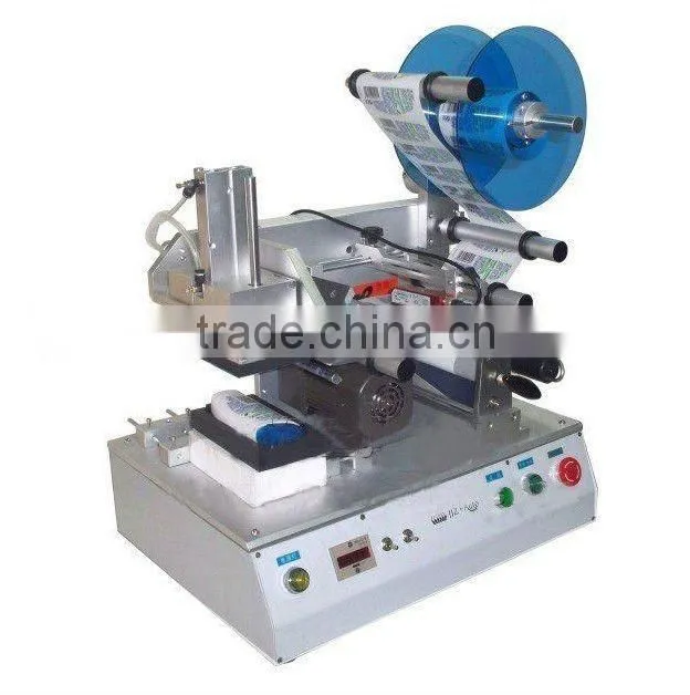 Semi-auto Flat Shampoo Bottle Labeling Machine