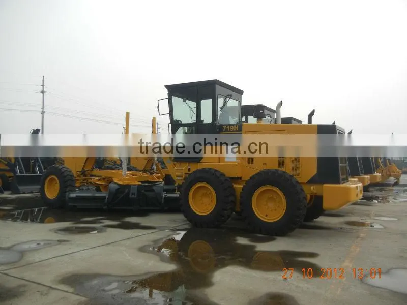 240HP New Brand Changlin Road Machine 19 Ton Motor Grader 724M for sale