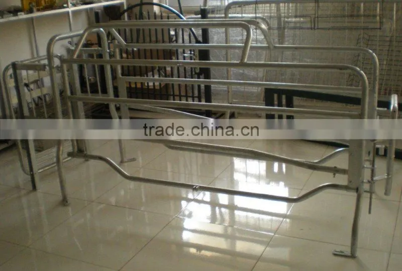 galvanized Farrowing crate