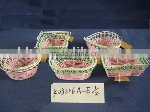 Pink paper rope and pearl woven iron wire shallow plate gift basket