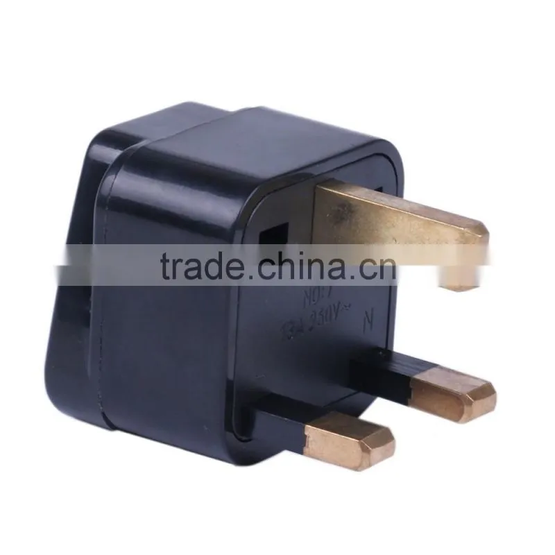 Universal travel adapter for Uk standard plug