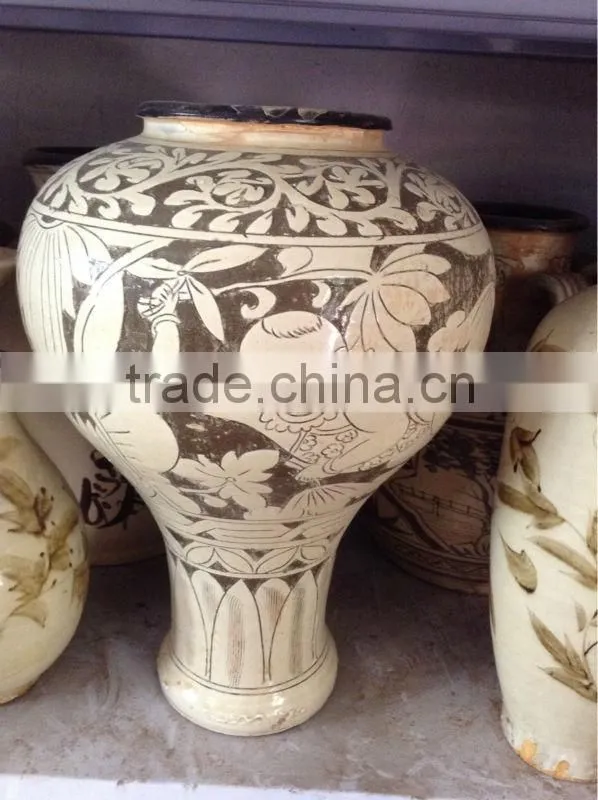Chinese antique porcelain vase for hotel decor