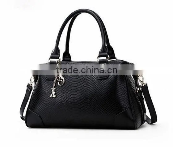 2016 black python leather women bags