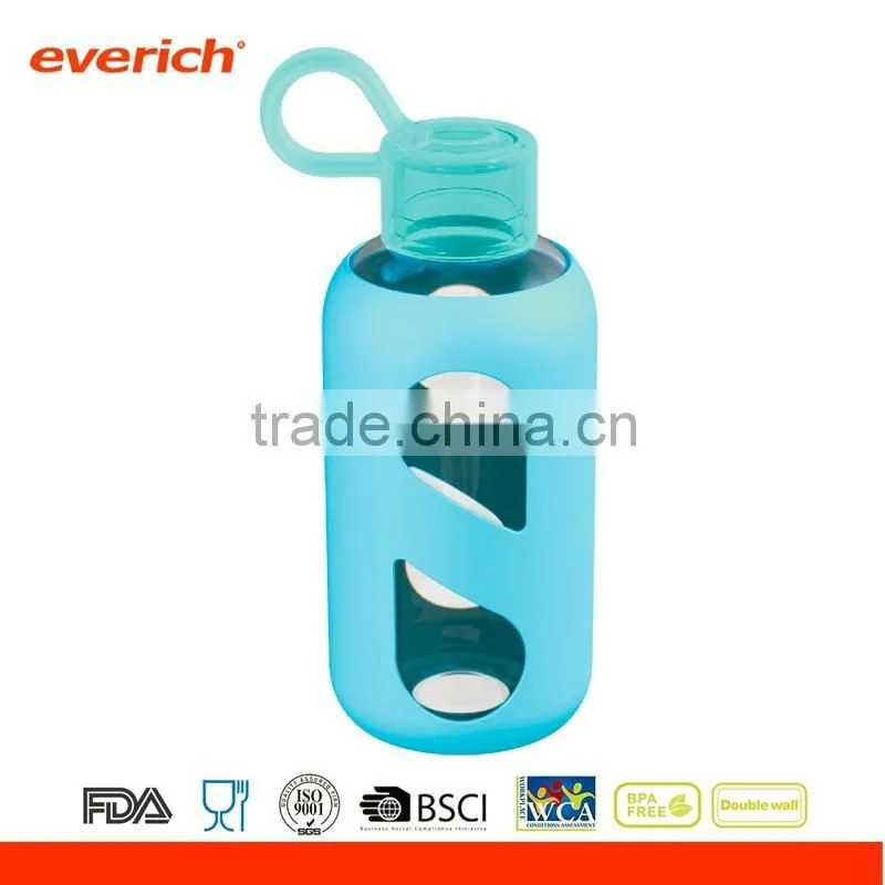 Everich 500ml tritan bottle with handle lid and silicone sleeve