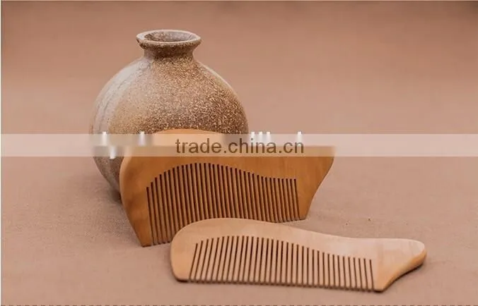 Nice wooden hotel hair combs/ hotel amenities