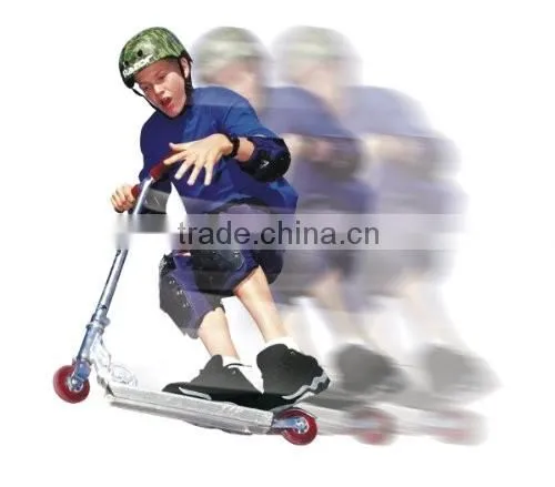 Short time delivery adult kickscooter with carry strap