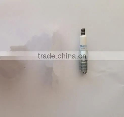 41-101 Spark Plug For Chevrolet 12568387