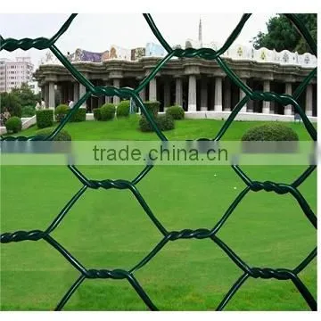 hexagonal wire mesh fence