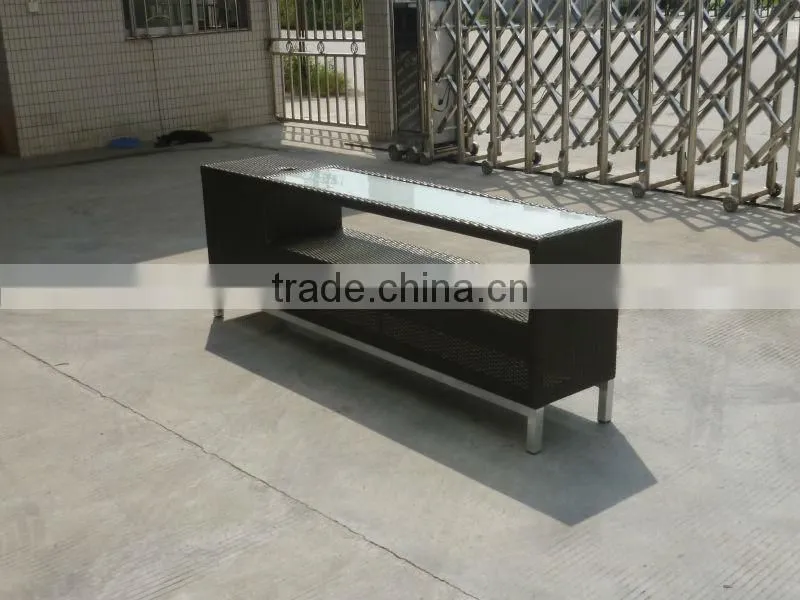 Unique Ddesign Outdoor Table With Umbrella Hole