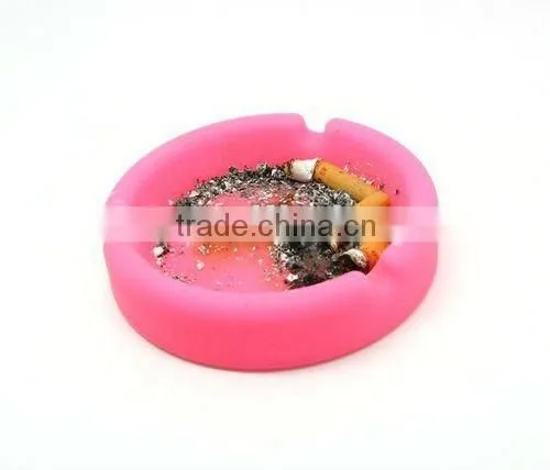 The heat resistant silicone rubber ashtray