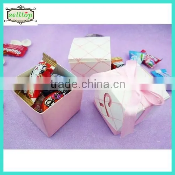 Cute 230g paper favor box wedding