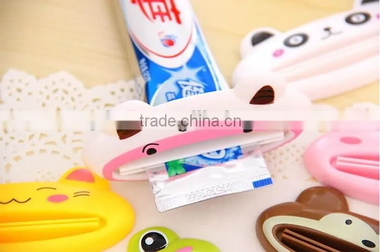 Cartoon toothpaste squeezer Manual Facial cleanser extruder Toothpaste clip