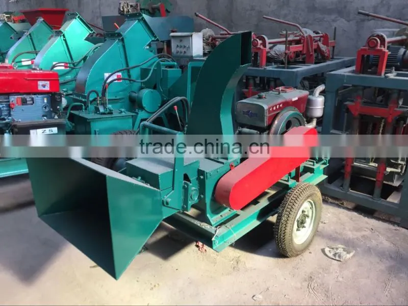 Mobile diesel engine wood chips grinding machine for sale