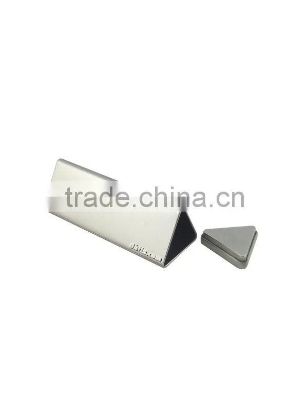 triangle tin, triangle box, triangular tin box
