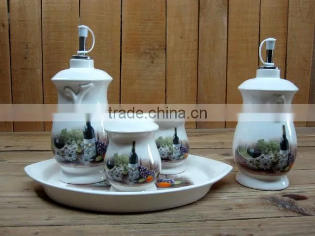 Tableware Ceramic Salt Pepper Oil Vinegar Seasoning Set with Tray