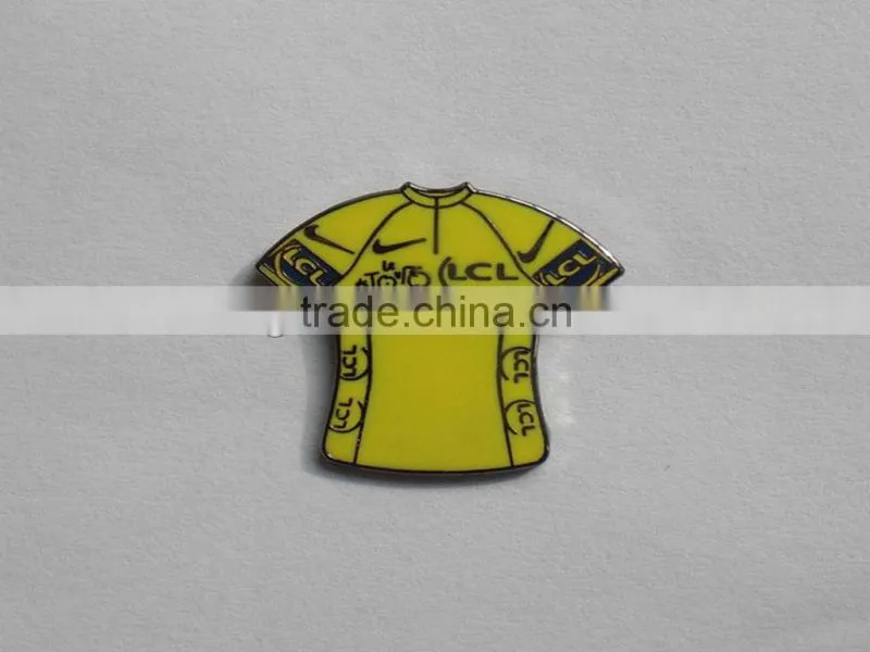Custom lapel pins with soft enamel and hard enamel color