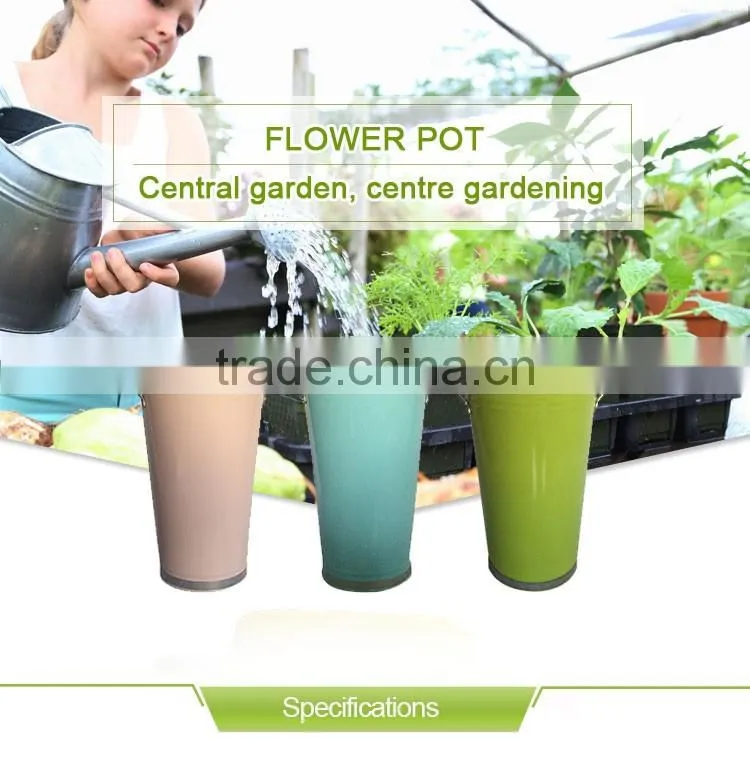 Galvanized zinc flower bucket for decor