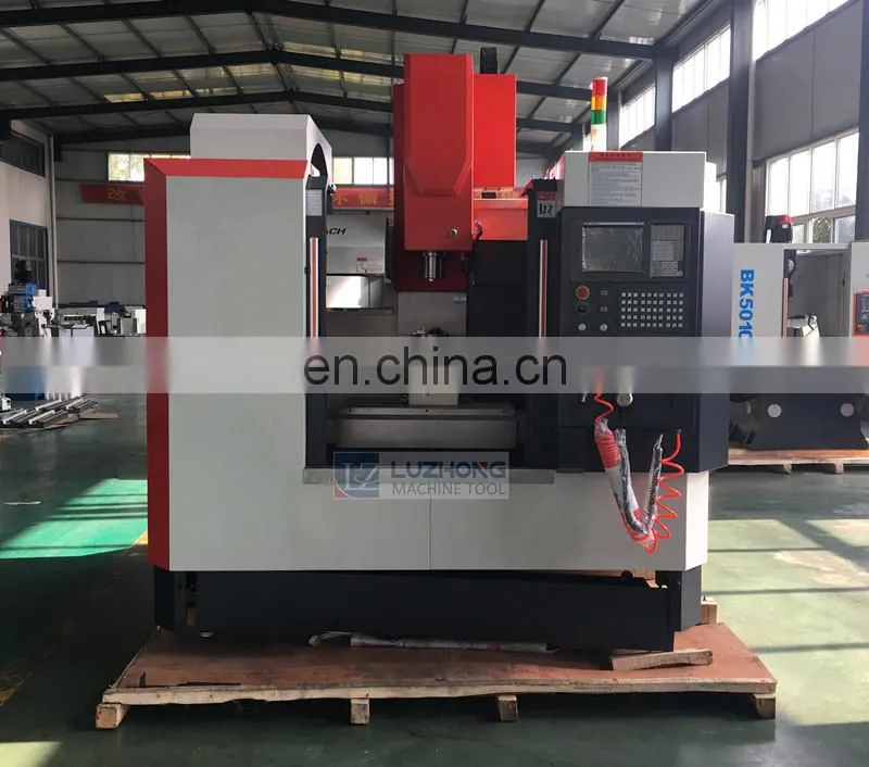 VMC700 CNC Milling Machine 5 axis CNC Metal Machining Center
