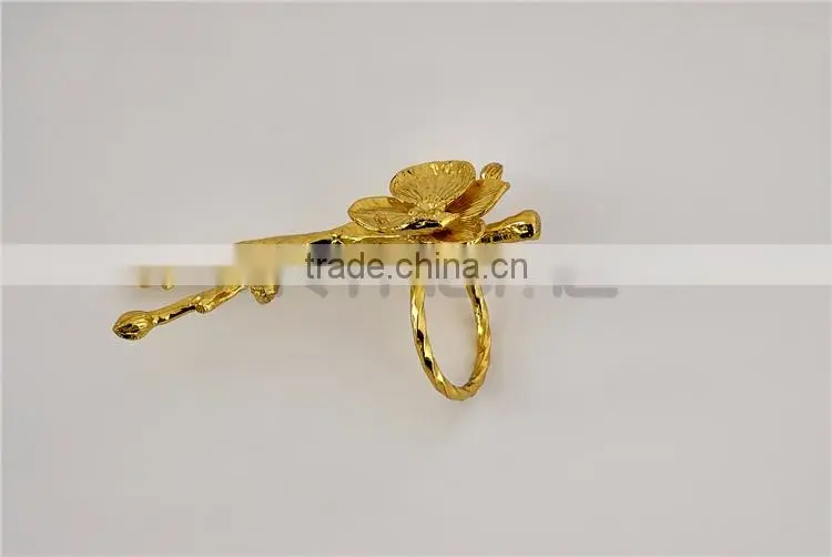 Cheap decorative 2014 Unique fashion Wholesale New design gold napkin rings