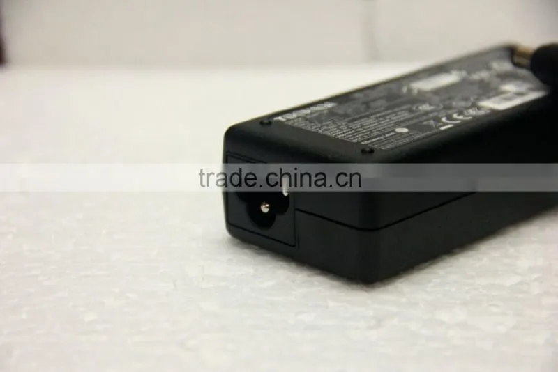 Original new 15V 4A 60W AC Adapter For TOSHIBA PA3048U-1ACA PA2444U 6.3*3.0mm