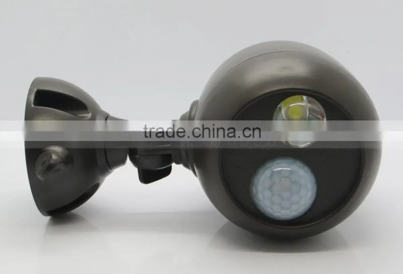 Outdoor Christmas Street Light Decoration Sensor Lamp Spotlight