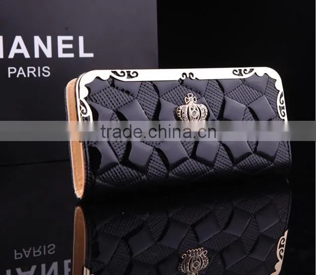 Europe Fashion Crown Emboss Women Patent Leather Wallet