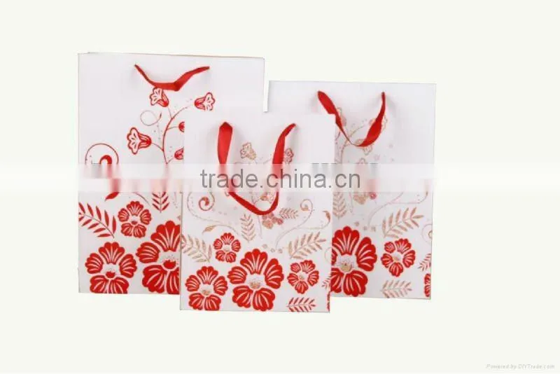 Fancy high quality gift carrier bag