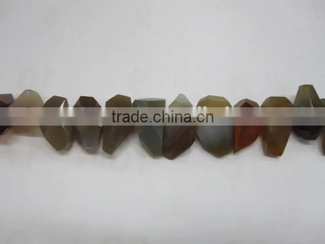 Unique Carved Cute Bear Shape Red Grey Agate for Jewelry and Fashion Accessory