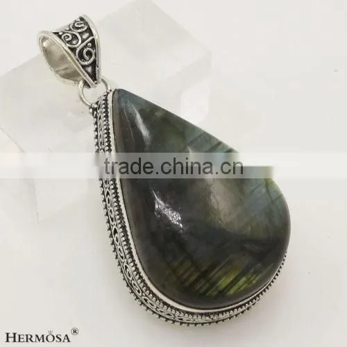 925 Sterling Silver Fashion Jewel Labradorite Gemstone Unisex Pendant 2 1/4''