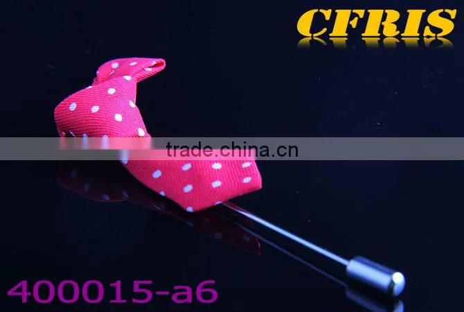 2016 New arriving neck tie shape /custom lapel pins