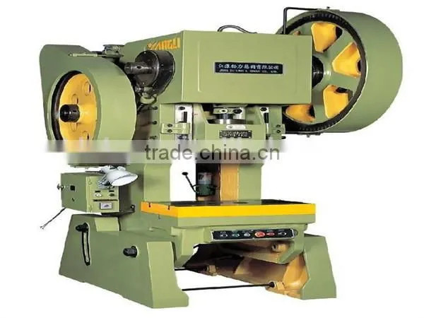 2016 new automatic razor barbed wire making machine