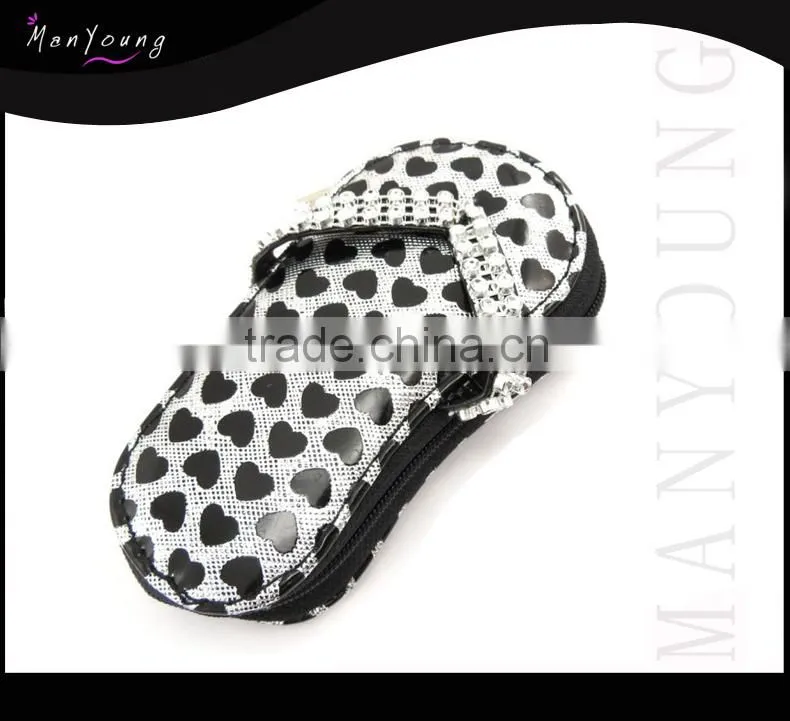 2014 hot products shoe shaped manicure set for promotion