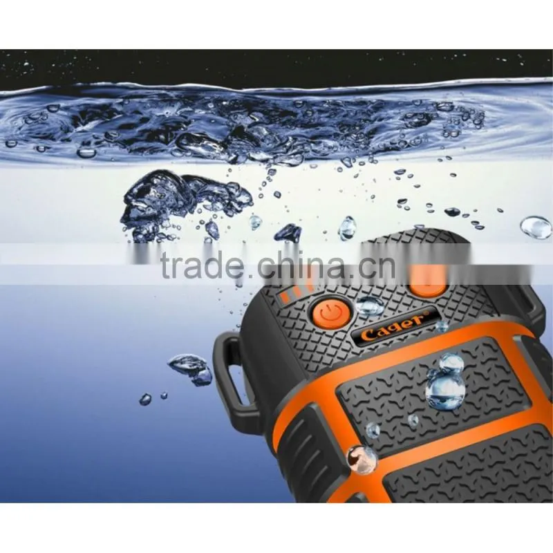 Green Cager WP10 5600mAh Waterproof Dustproof Drop-resistant Mobile Charger Built-in Laser Pointer & SOS Signal Light