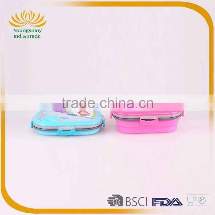 Portative silicone collapsible lunch box with lock