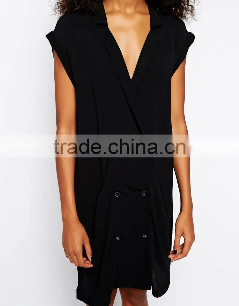 kater Dress with Textured Seam Detail and Short Sleeves