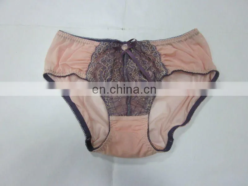 Alibaba 2015 Elegant sexy fashion bra set