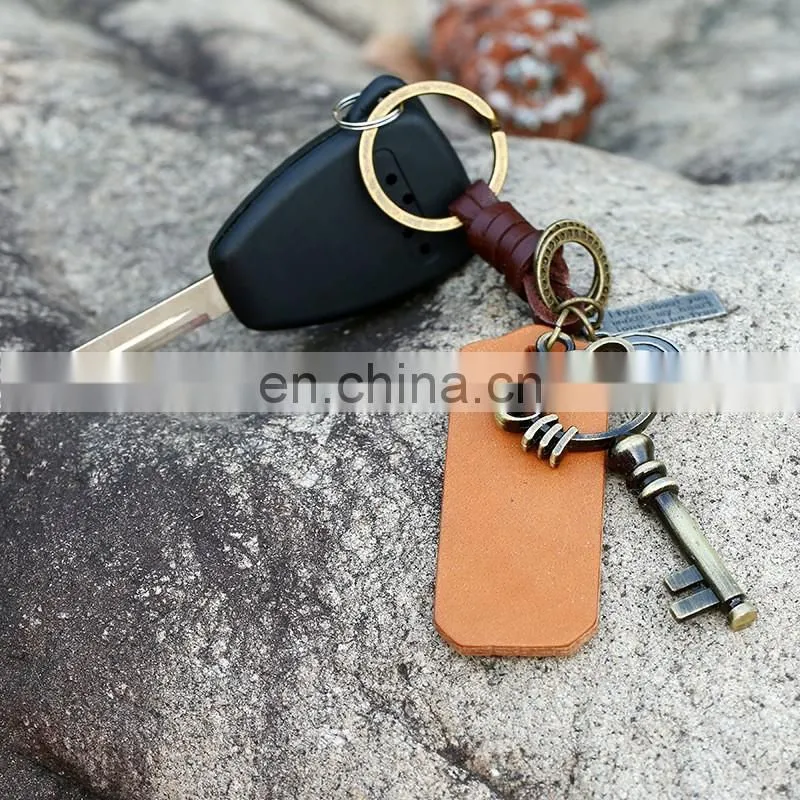 Custom gift bronze metal cat charm handmade leather keychain