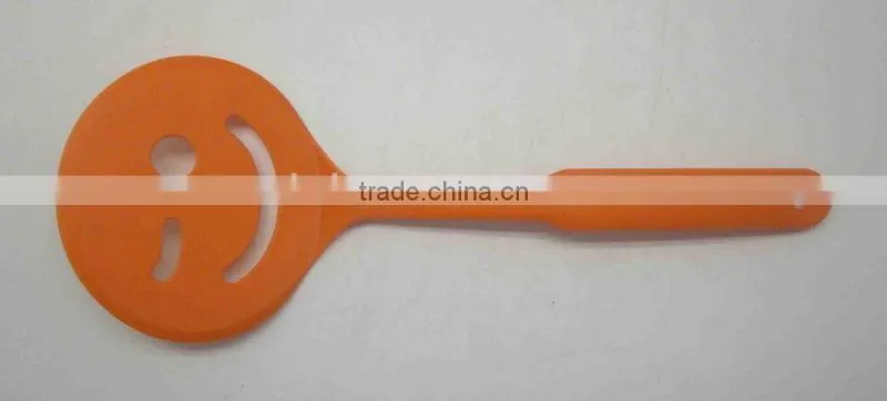 UNIQUE FUNTION HEAD NYLON KITCHEN TOOL WITH SHAPE DESIGN, SMILE DESIGN, HEART SHAPE