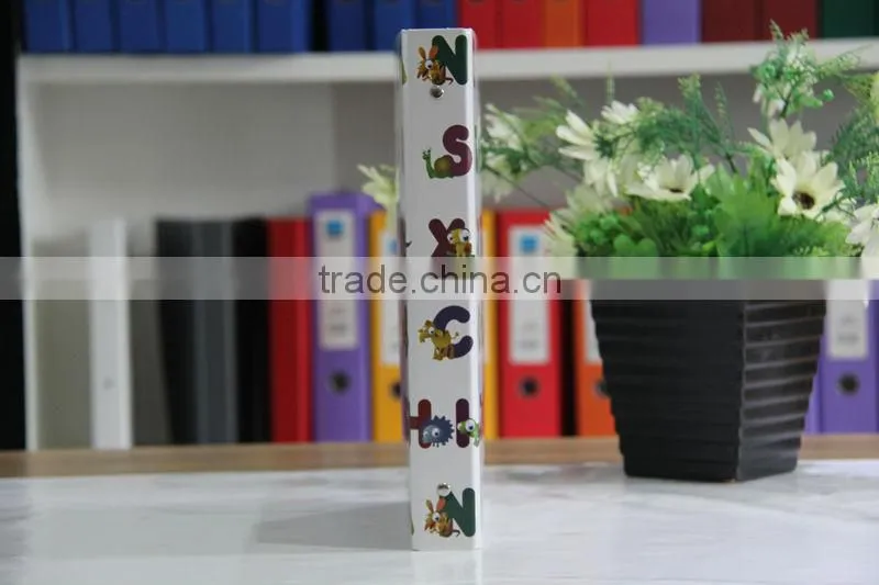 Plastic ring binder