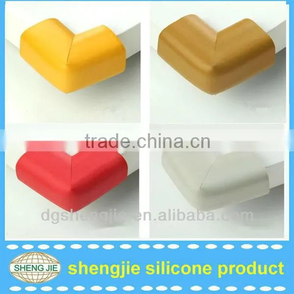 Hot selling table corner angle collision baby protective equipment silicone holster