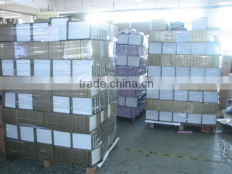 Good Design CMYK Printing Corrugated Shoes Packaging Box Wholesale Handle