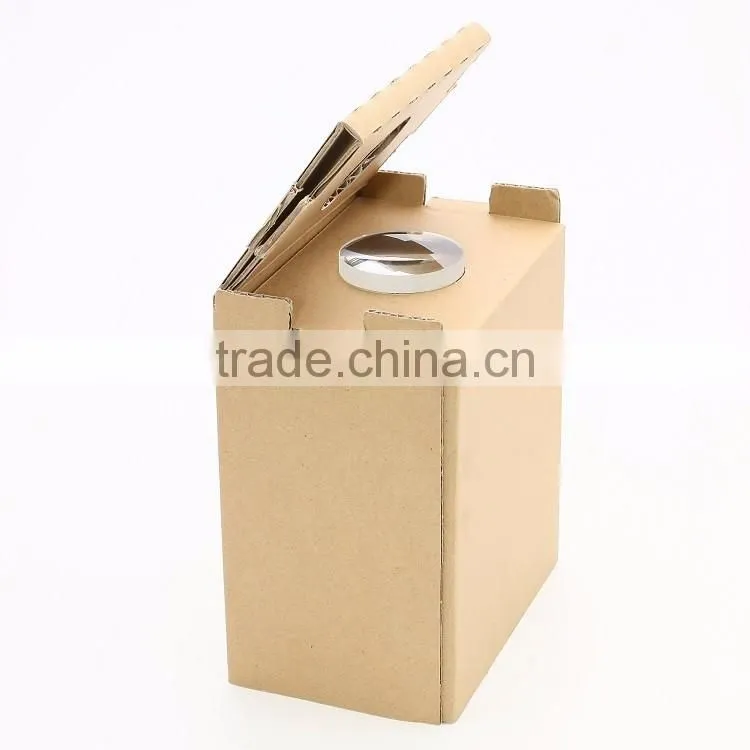 Functional compact data show projector for iPhone requiring no electricity