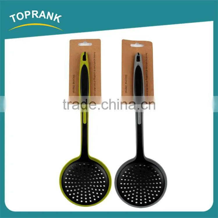 Kitchen utensils long handle heat resistant silicone kitchen mesh strainer