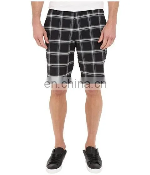 100%polyester beach printed shorts with chains in Brown