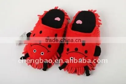fashionable cleaning slipper